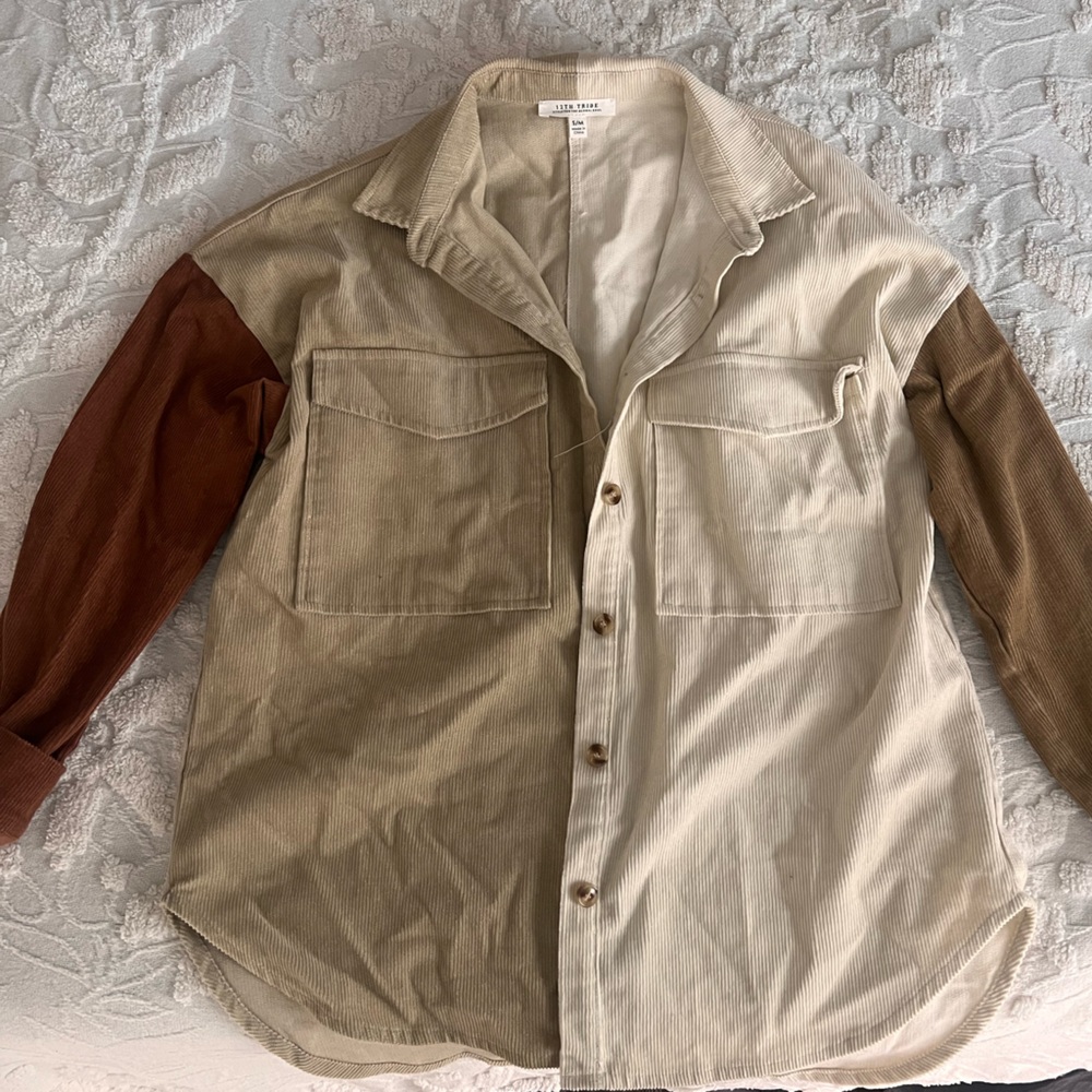 Color block Button-Up Shirt with Brown Sleeves